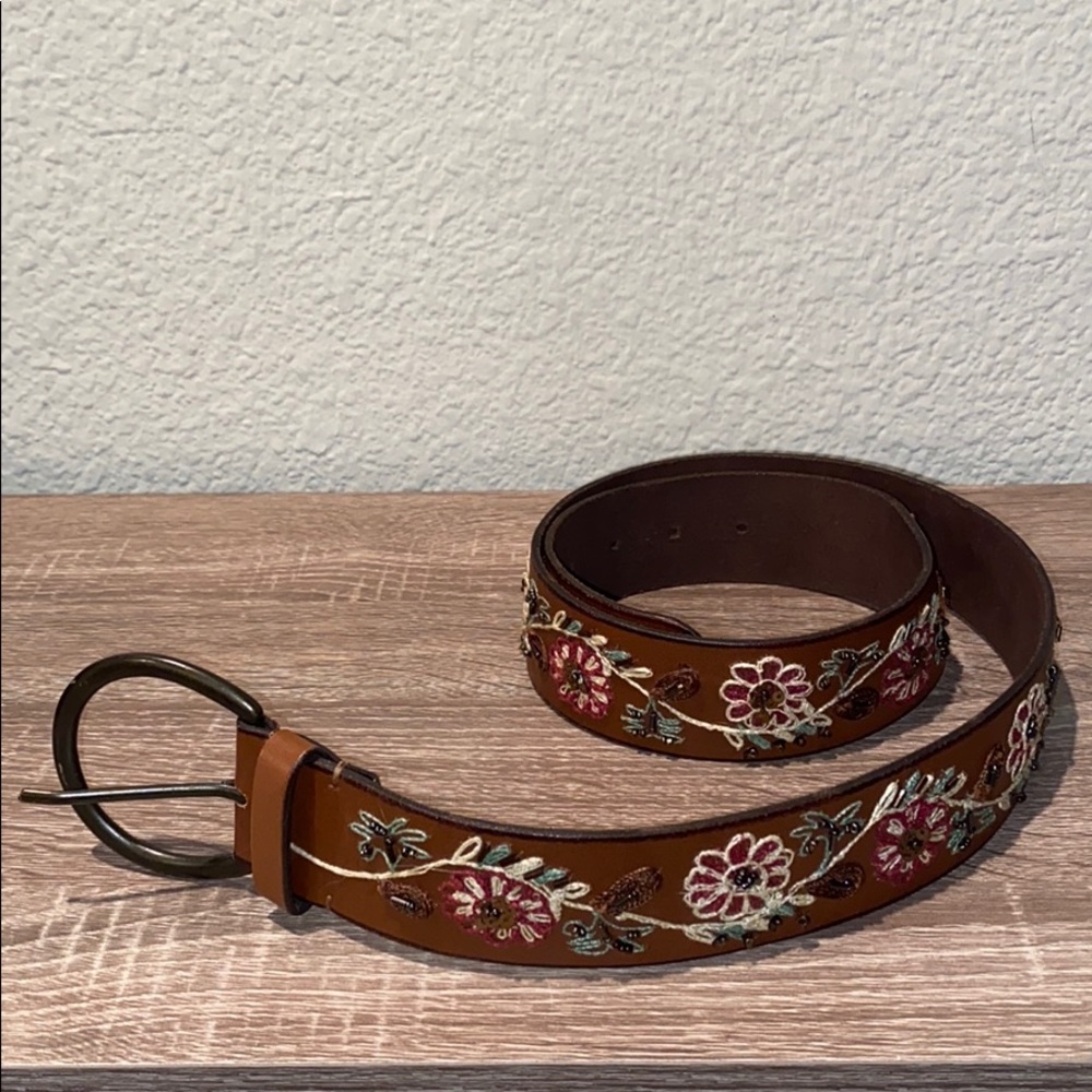 Fossil embroidered belt brown leather